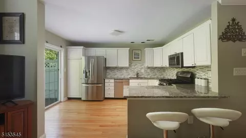 128 Constitution Way, Basking Ridge, NJ 07920 photo 13