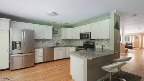128 Constitution Way, Basking Ridge, NJ 07920 photo 14