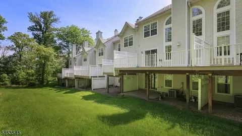 128 Constitution Way, Basking Ridge, NJ 07920 photo 39