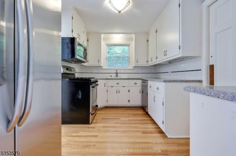 174 Springfield Ave, Summit, NJ 07901 photo 13
