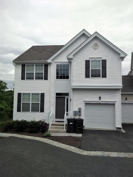98 Sowers Dr, Hackettstown, NJ 07840 photo 1
