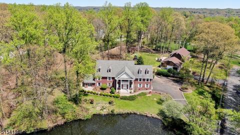 60 Brookside Dr, Upper Saddle River, NJ 07458 photo 1