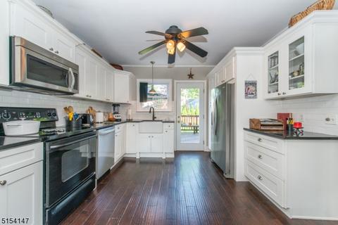 38 Chestnut Dr, Wayne, NJ 07470 photo 14