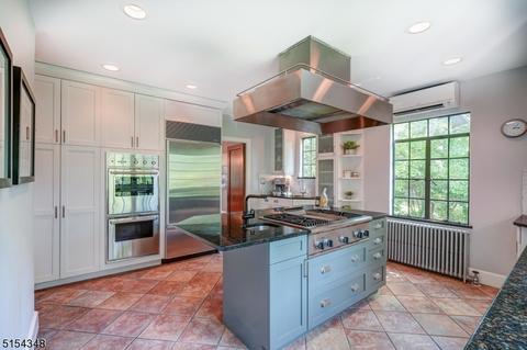 51 Blackburn Rd, Summit, NJ 07901 photo 16