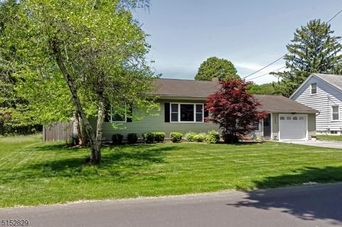 203 E Baldwin St, Hackettstown, NJ 07840 photo 1