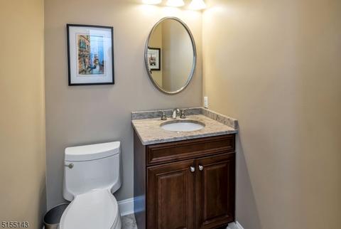 11 Dehart Ct, Wayne, NJ 07470 photo 17