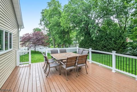 11 Dehart Ct, Wayne, NJ 07470 photo 34
