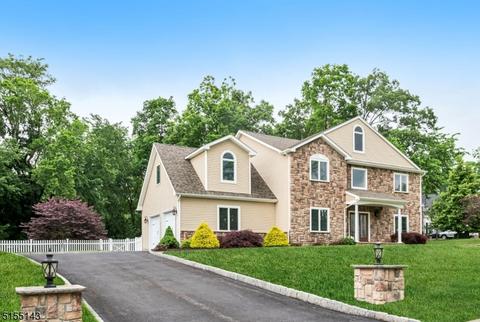 11 Dehart Ct, Wayne, NJ 07470 photo 2