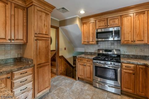 106 Doty Rd, Wanaque Boro, NJ 07420 photo 6