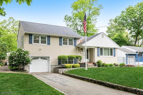 106 Doty Rd, Wanaque Boro, NJ 07420 photo 1