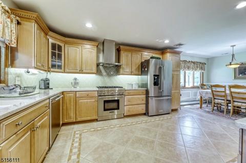 108 Deerfield Rd, Wayne, NJ 07470 photo 11