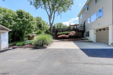 108 Deerfield Rd, Wayne, NJ 07470 photo 5