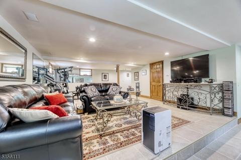 108 Deerfield Rd, Wayne, NJ 07470 photo 23