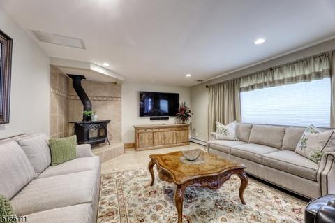 108 Deerfield Rd, Wayne, NJ 07470 photo 18