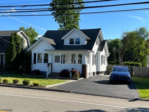 1594 Ratzer Rd, Wayne, NJ 07470 photo 2