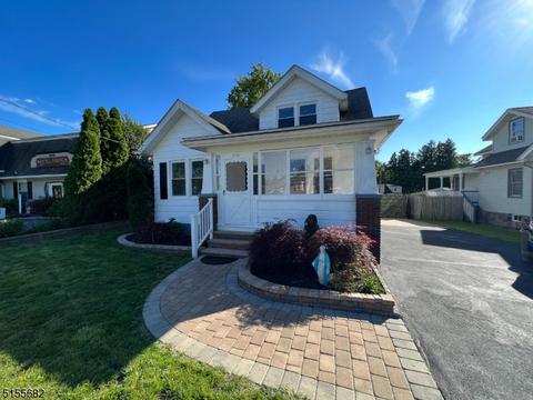 1594 Ratzer Rd, Wayne, NJ 07470 photo 3