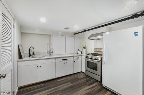 320 Self Pl, South Orange Village, NJ 07079 photo 32