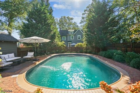 25 Berkeley Rd, Millburn, NJ 07041 photo 1