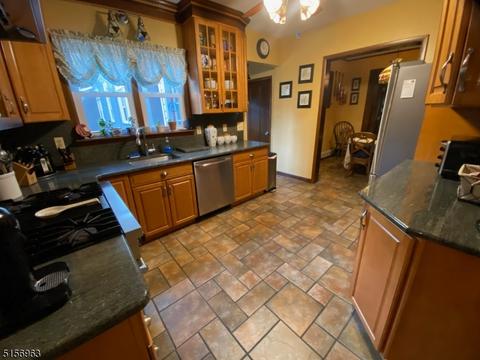 293 Grant Ave, Nutley, NJ 07110 photo 19