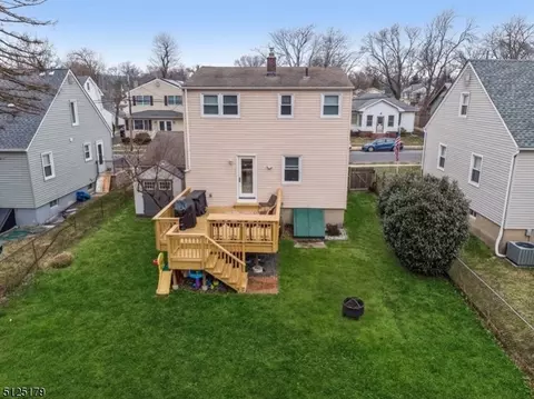 69 Washington Ave, Springfield, NJ 07081 photo 3