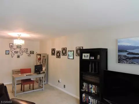 155 Cameron Dr, Hackettstown, NJ 07840 photo 13