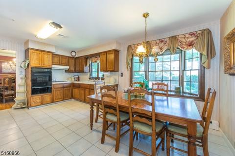 30 Debbie Ct, Wayne, NJ 07470 photo 13