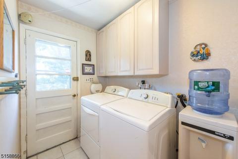 30 Debbie Ct, Wayne, NJ 07470 photo 16