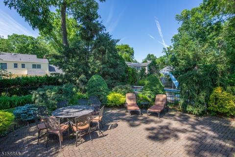 30 Debbie Ct, Wayne, NJ 07470 photo 4