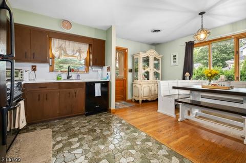 121 W Maple Ave, Bound Brook, NJ 08805 photo 6