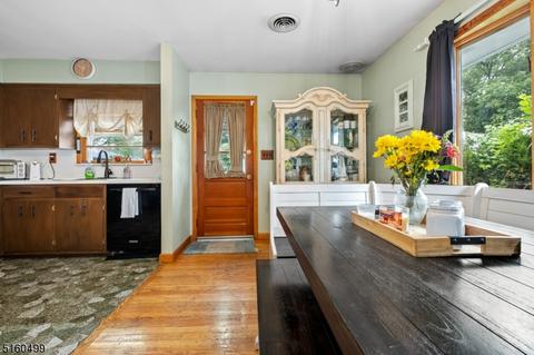 121 W Maple Ave, Bound Brook, NJ 08805 photo 9