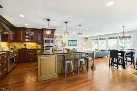 26 Mountainview Rd, Millburn, NJ 07041 photo 15