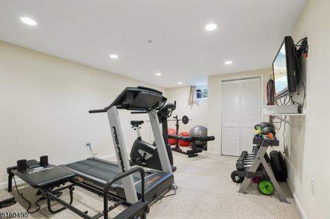27 Lowery Ln, Mendham, NJ 07945 photo 22
