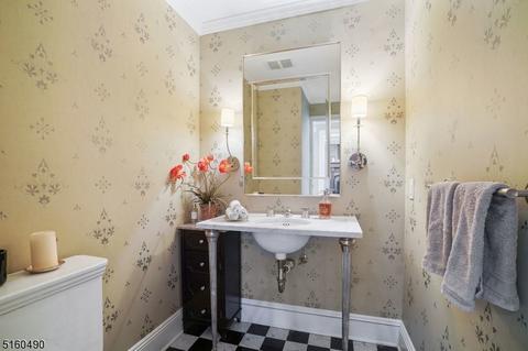 27 Lowery Ln, Mendham, NJ 07945 photo 11