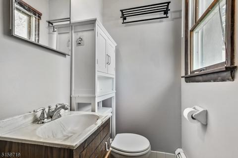 76 Stanton St, Clark, NJ 07066 photo 16