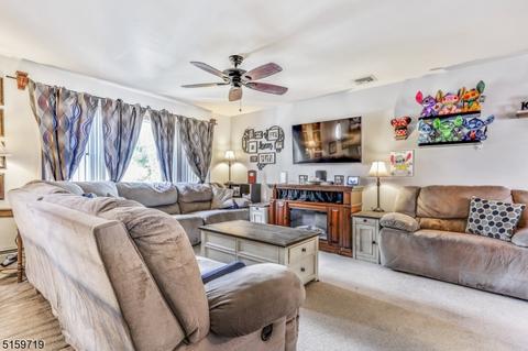 76 Stanton St, Clark, NJ 07066 photo 7