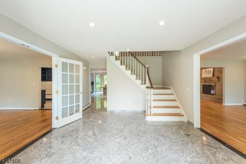 45 E Cheryl Rd, Pine Brook, NJ 07058 photo 4
