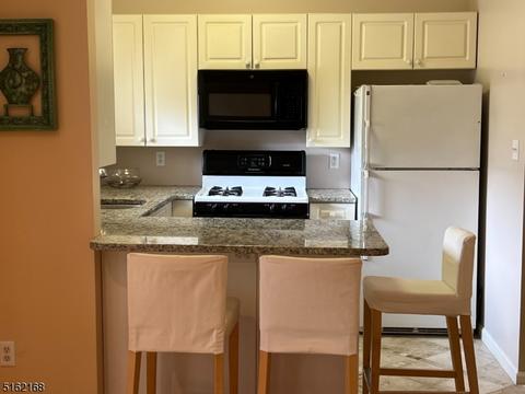 1121 Brittany Dr, Wayne, NJ 07470 photo 5