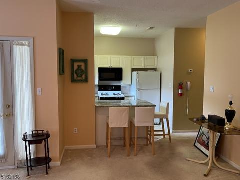 1121 Brittany Dr, Wayne, NJ 07470 photo 8