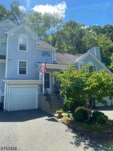 35 Rushmore Ln, Hackettstown, NJ 07840 photo 1