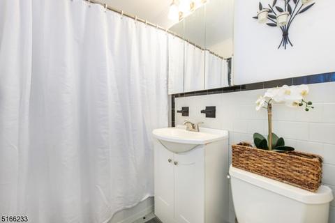 49 Springfield Ave, Summit, NJ 07901 photo 13