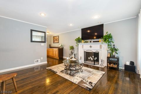 49 Springfield Ave, Summit, NJ 07901 photo 3