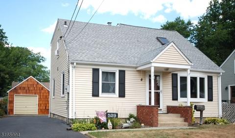 529 Howard Ave, Middlesex, NJ 08846 photo 1
