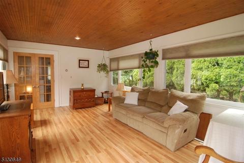 9 Maple Ter, Stanhope, NJ 07874 photo 14