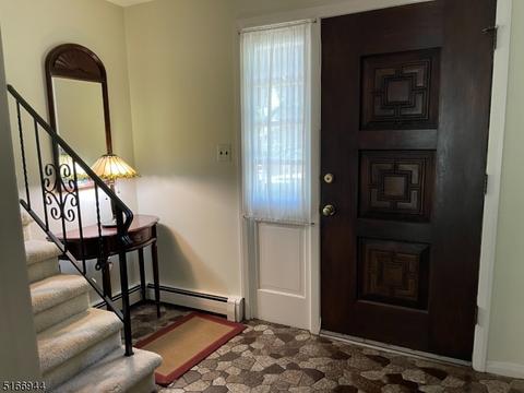 16 Smith Ln, Wayne, NJ 07470 photo 3
