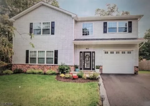 182 Fox Hl, Denville, NJ 07834
