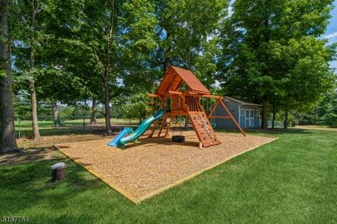 14 Eagle Dr, Ringoes, NJ 08551 photo 4