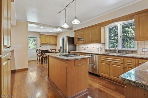 78 Druid Hill Rd, Summit, NJ 07901 photo 11