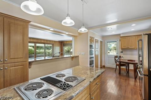 78 Druid Hill Rd, Summit, NJ 07901 photo 9
