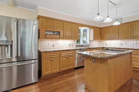78 Druid Hill Rd, Summit, NJ 07901 photo 10