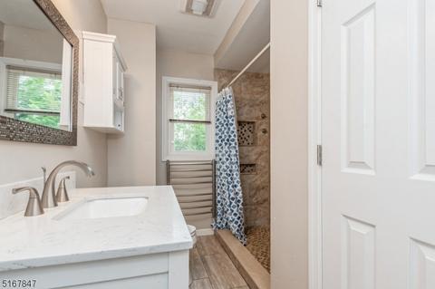 449 Valley Rd, Gillette, NJ 07933 photo 14
